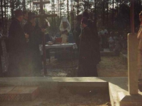 Uroczystość założenia kamienia w 1999 r.